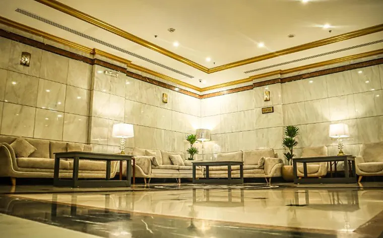 Al Mokhtara Diamond (5)