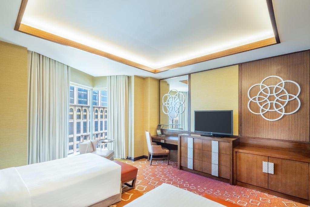 Jabal Omar Marriott 7