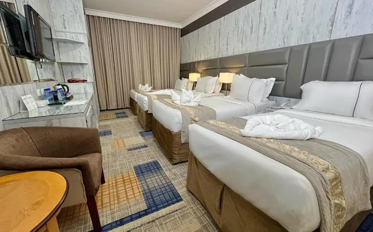 Zowar International (8)